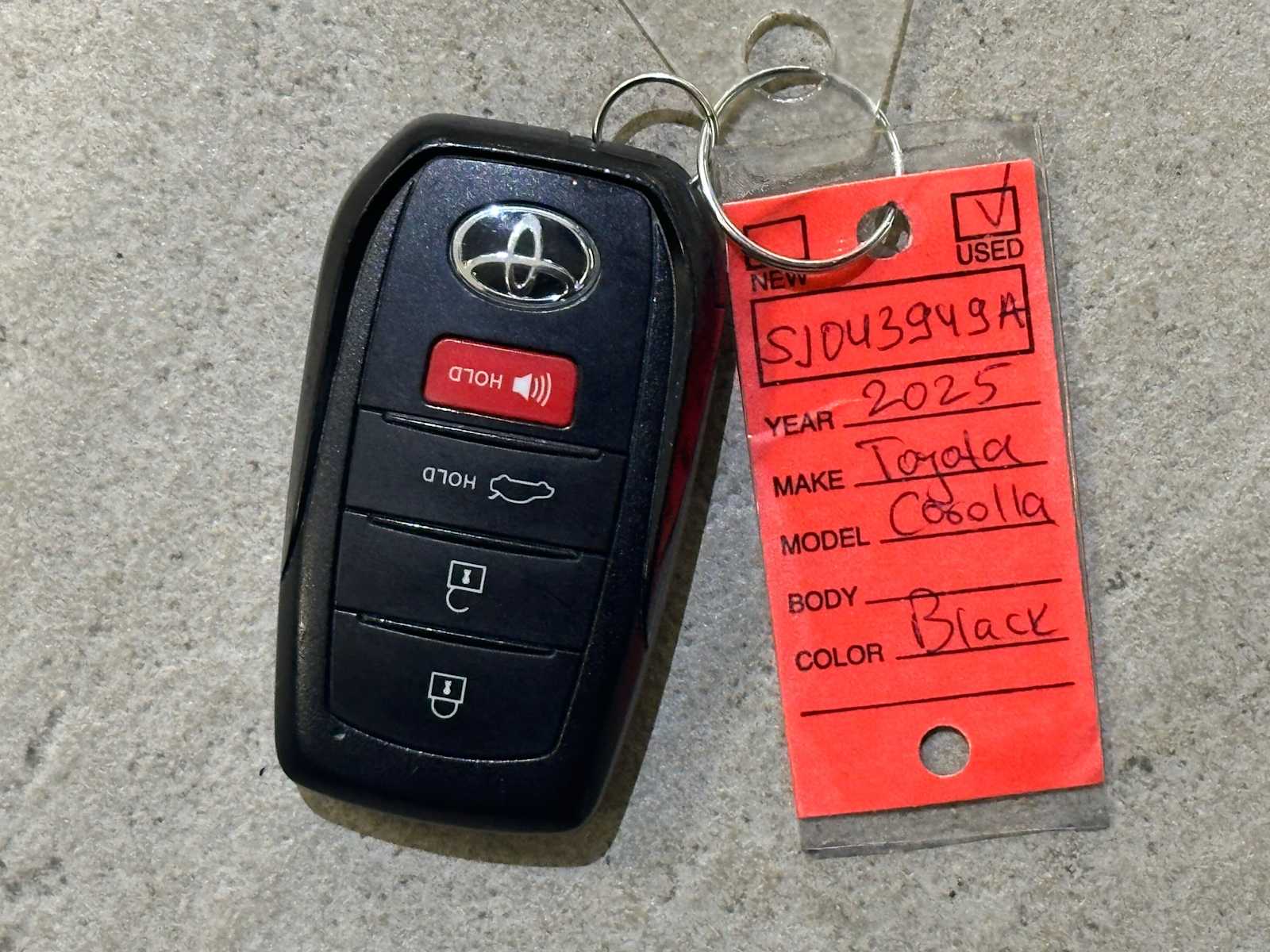 Thumbnail: 2025 Toyota Corolla - 31