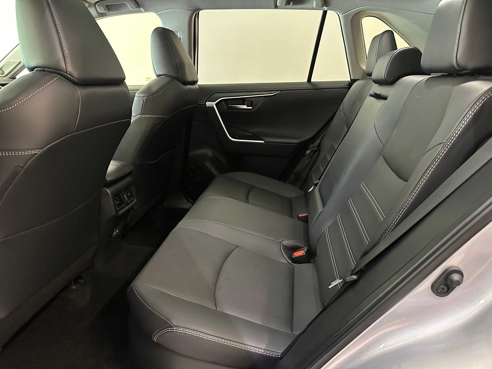 Thumbnail: 2024 Toyota RAV4 - 22