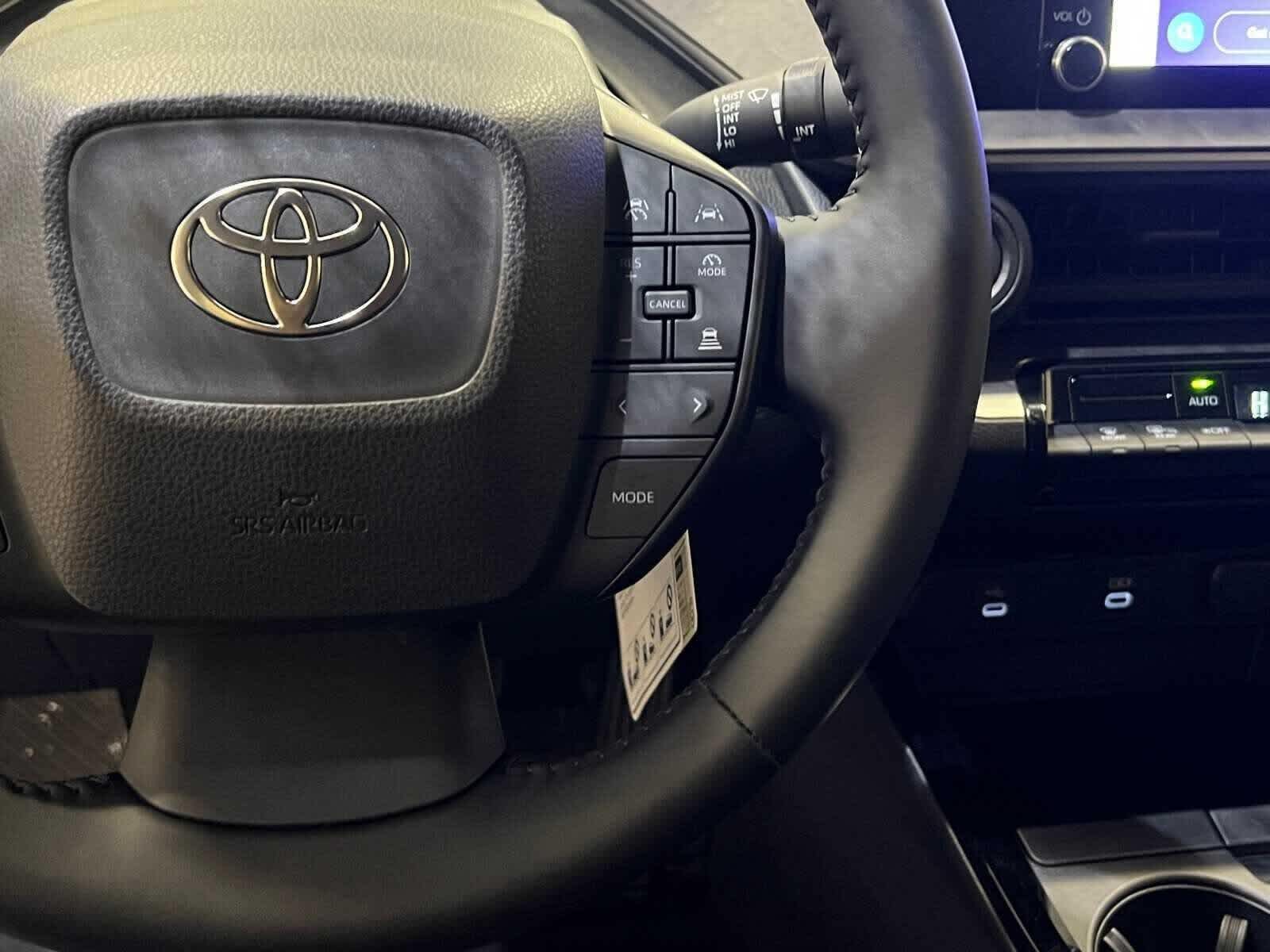 Thumbnail: 2024 Toyota Prius - 20