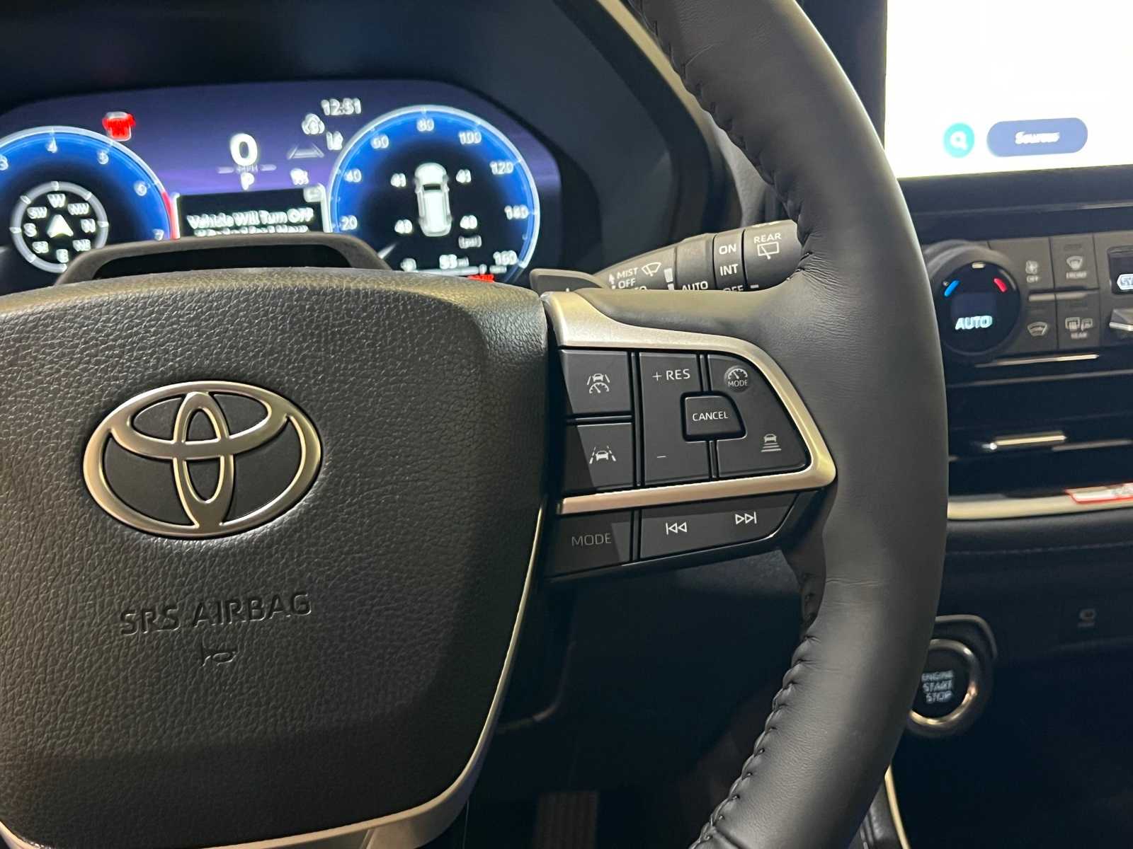 Thumbnail: 2025 Toyota Grand Highlander - 21