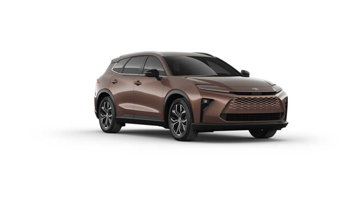 Thumbnail: 2025 Toyota Crown Signia - 15