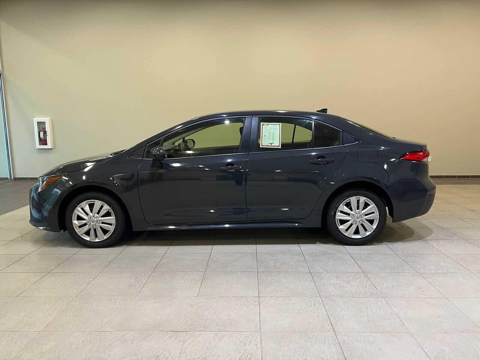 Thumbnail: 2024 Toyota Corolla - 3