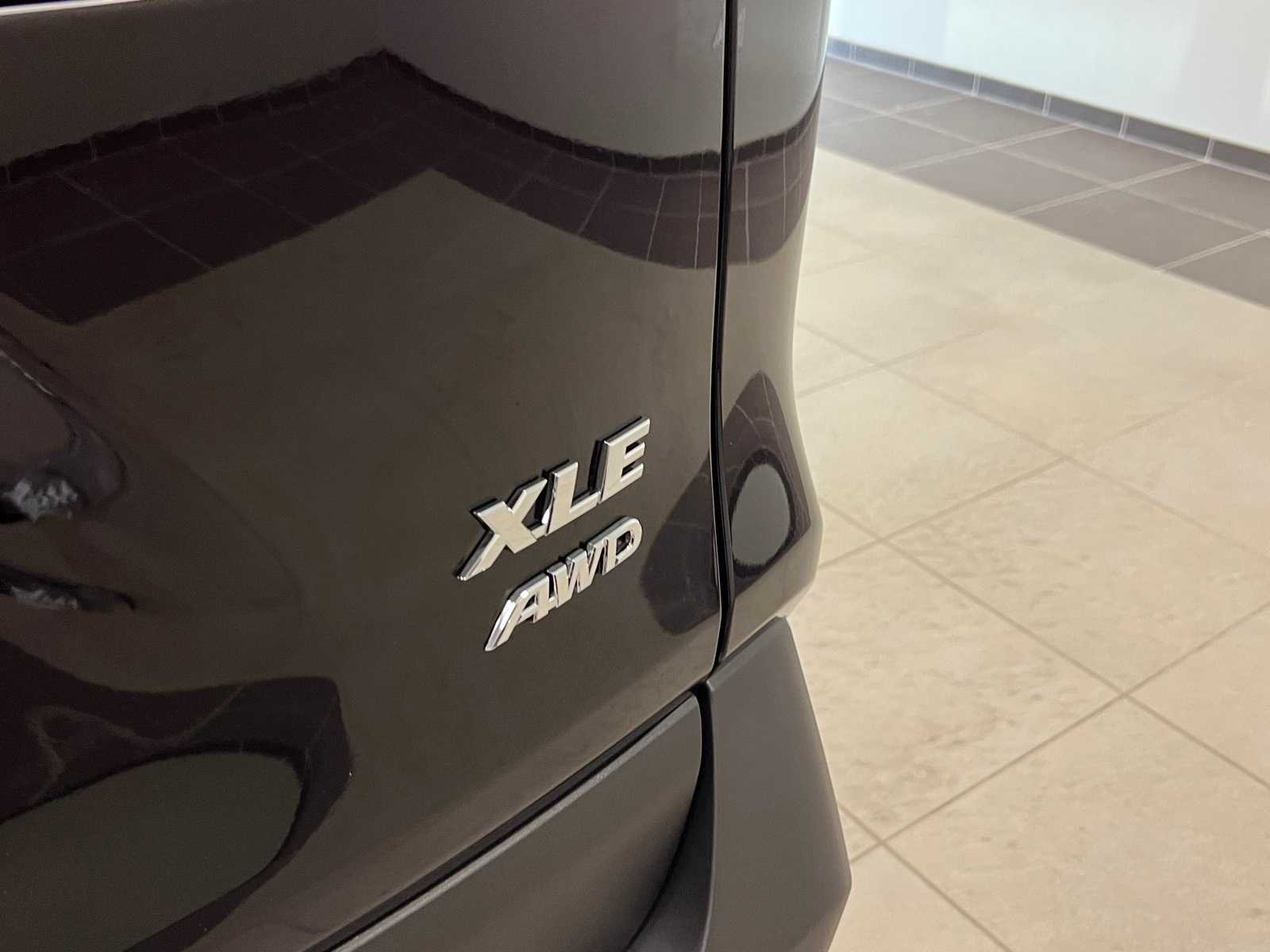 Thumbnail: 2025 Toyota RAV4 - 6