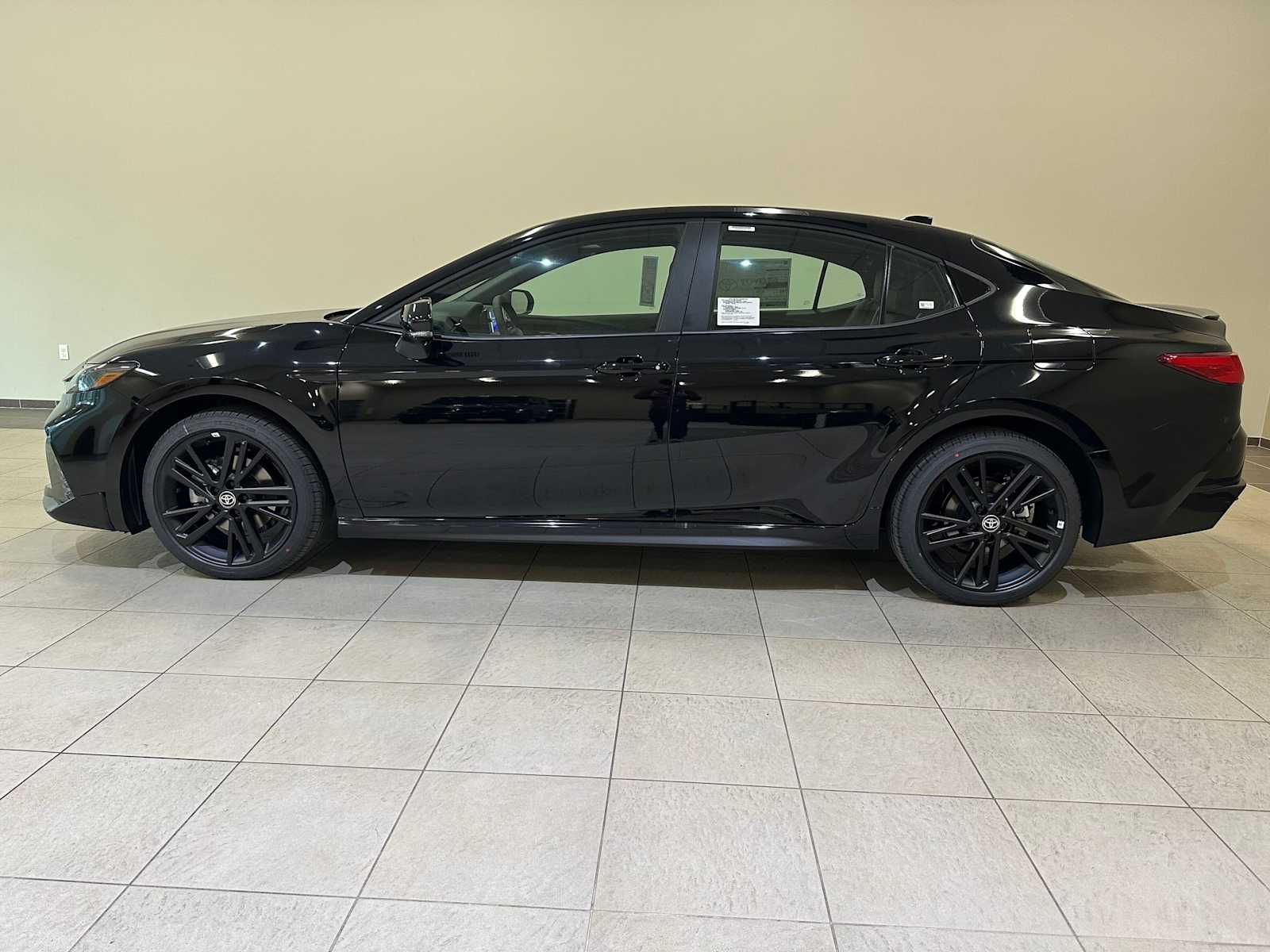 Thumbnail: 2026 Toyota Camry - 3