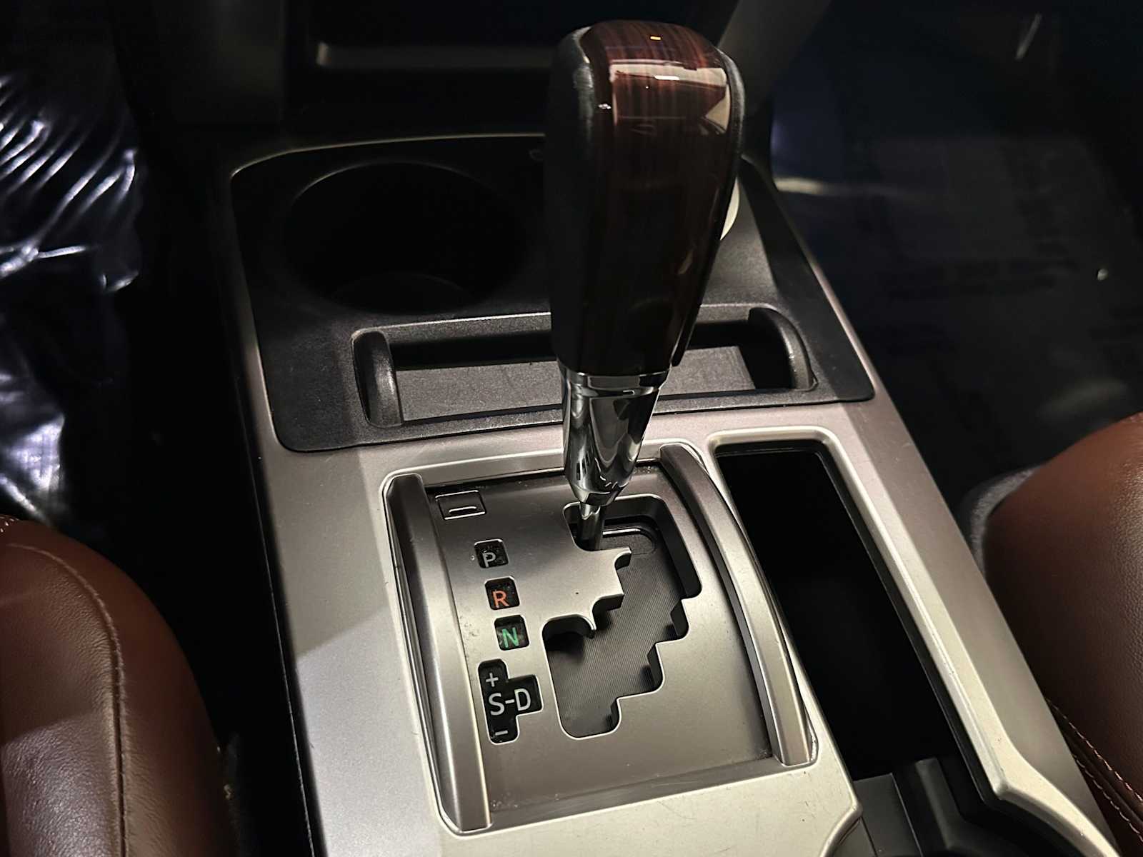 Thumbnail: 2018 Toyota 4Runner - 17