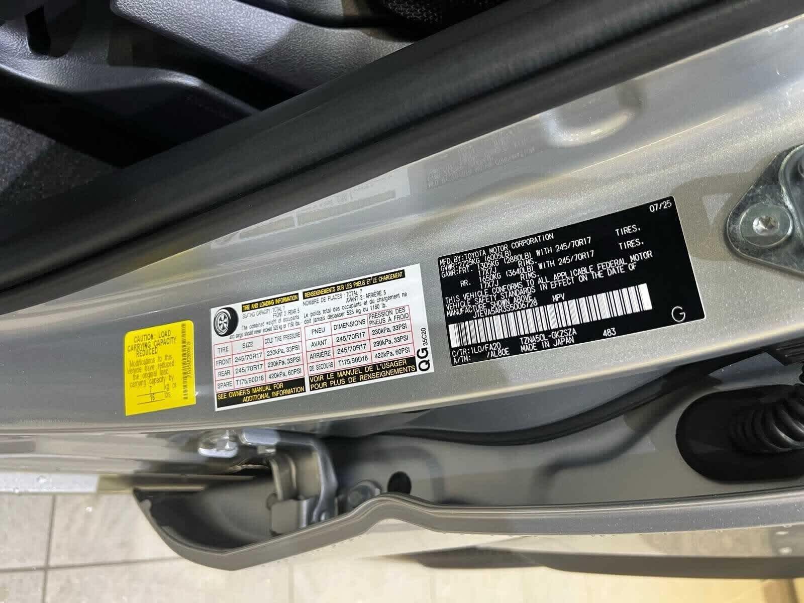 Thumbnail: 2025 Toyota 4Runner - 28