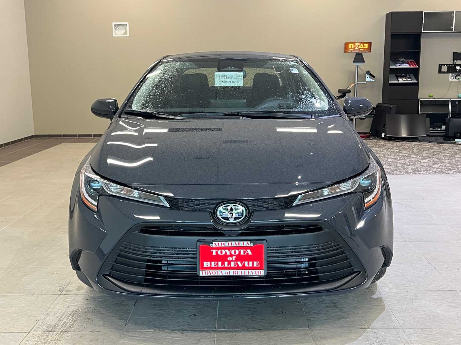 Thumbnail: 2025 Toyota Corolla - 8