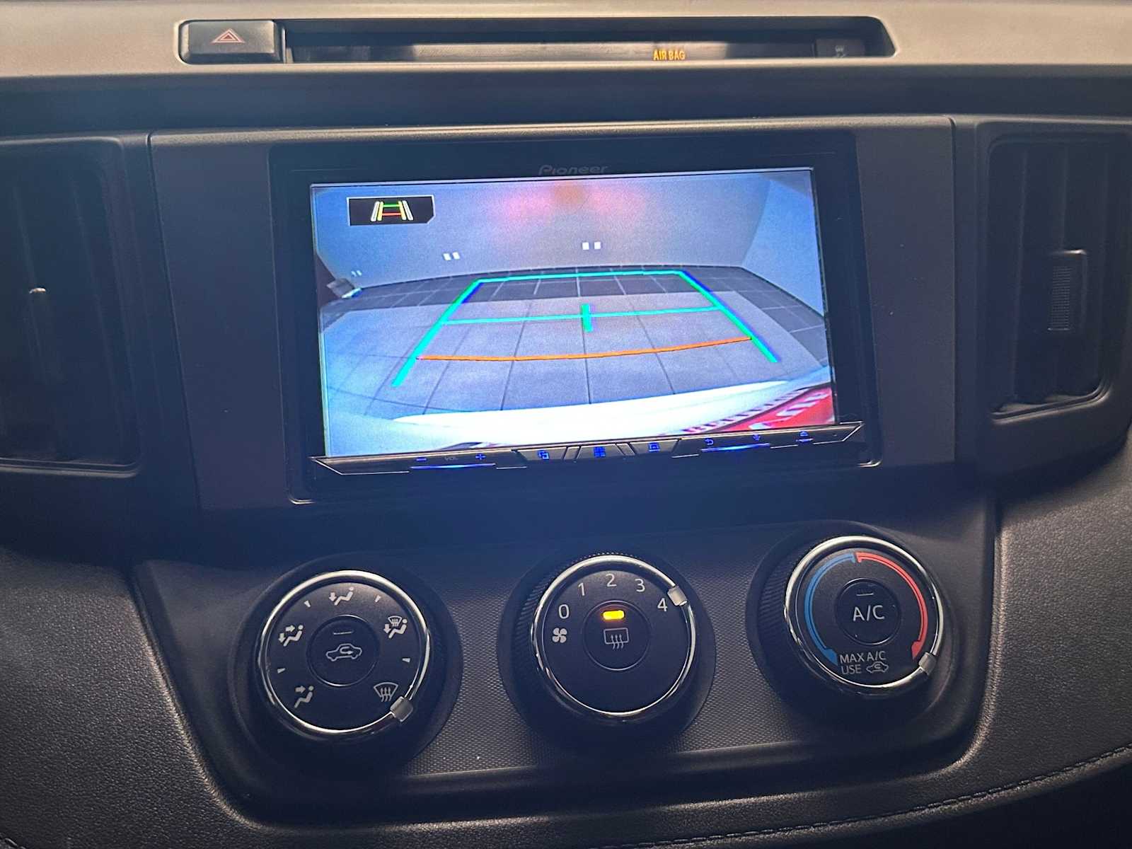 Thumbnail: 2016 Toyota RAV4 - 13