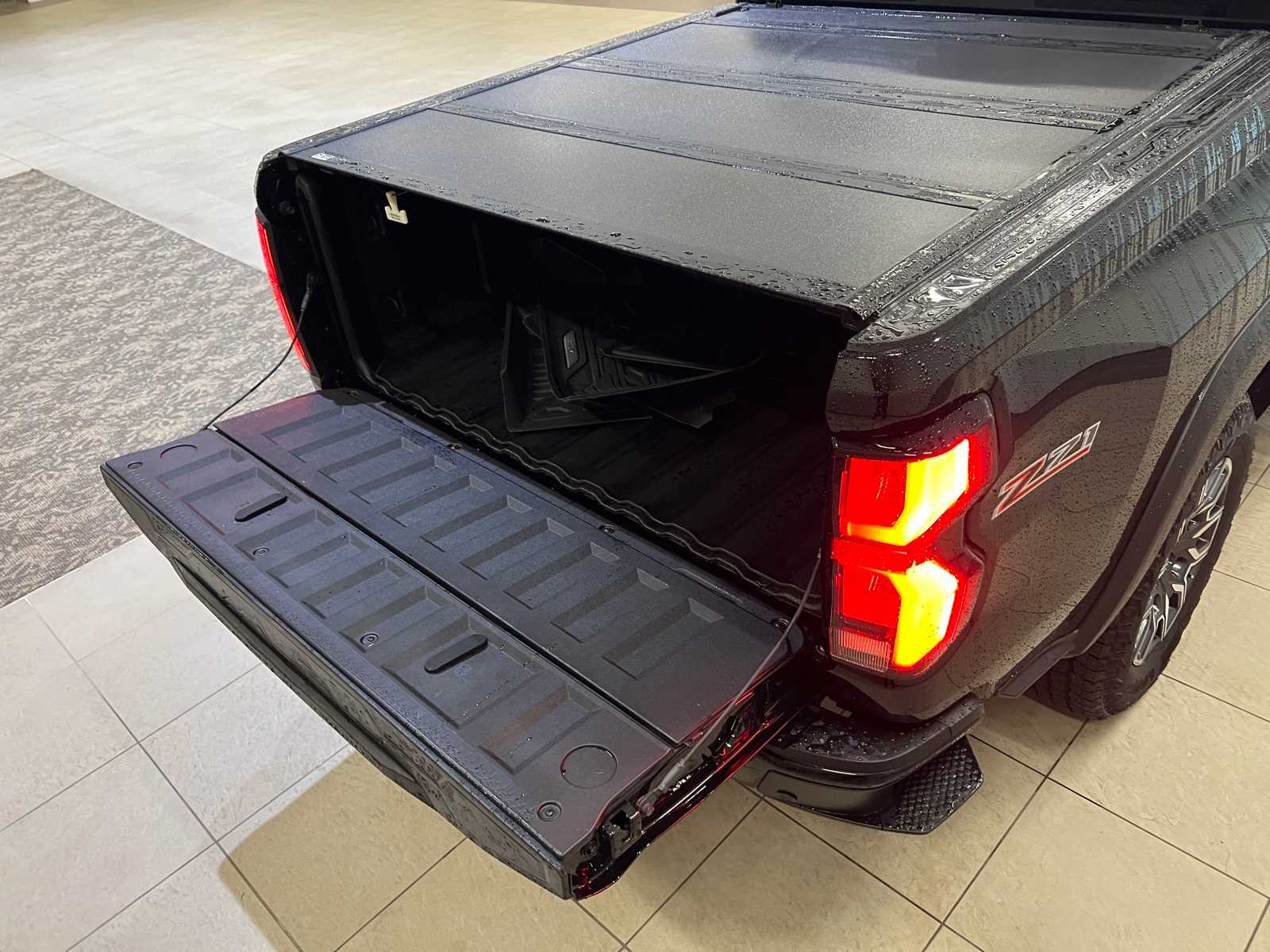 Thumbnail: 2024 Chevrolet Colorado - 30