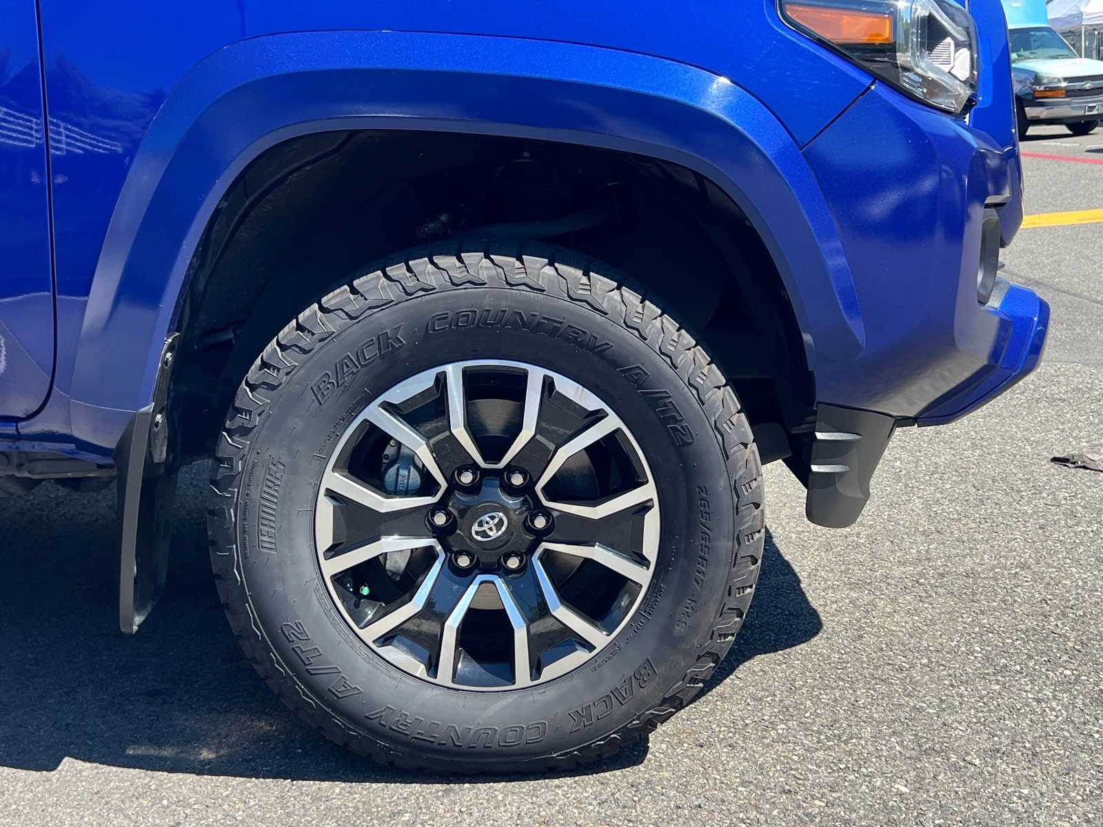 Thumbnail: 2023 Toyota Tacoma - 5