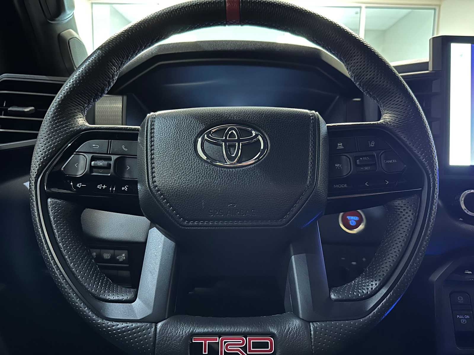 Thumbnail: 2024 Toyota Tundra - 11