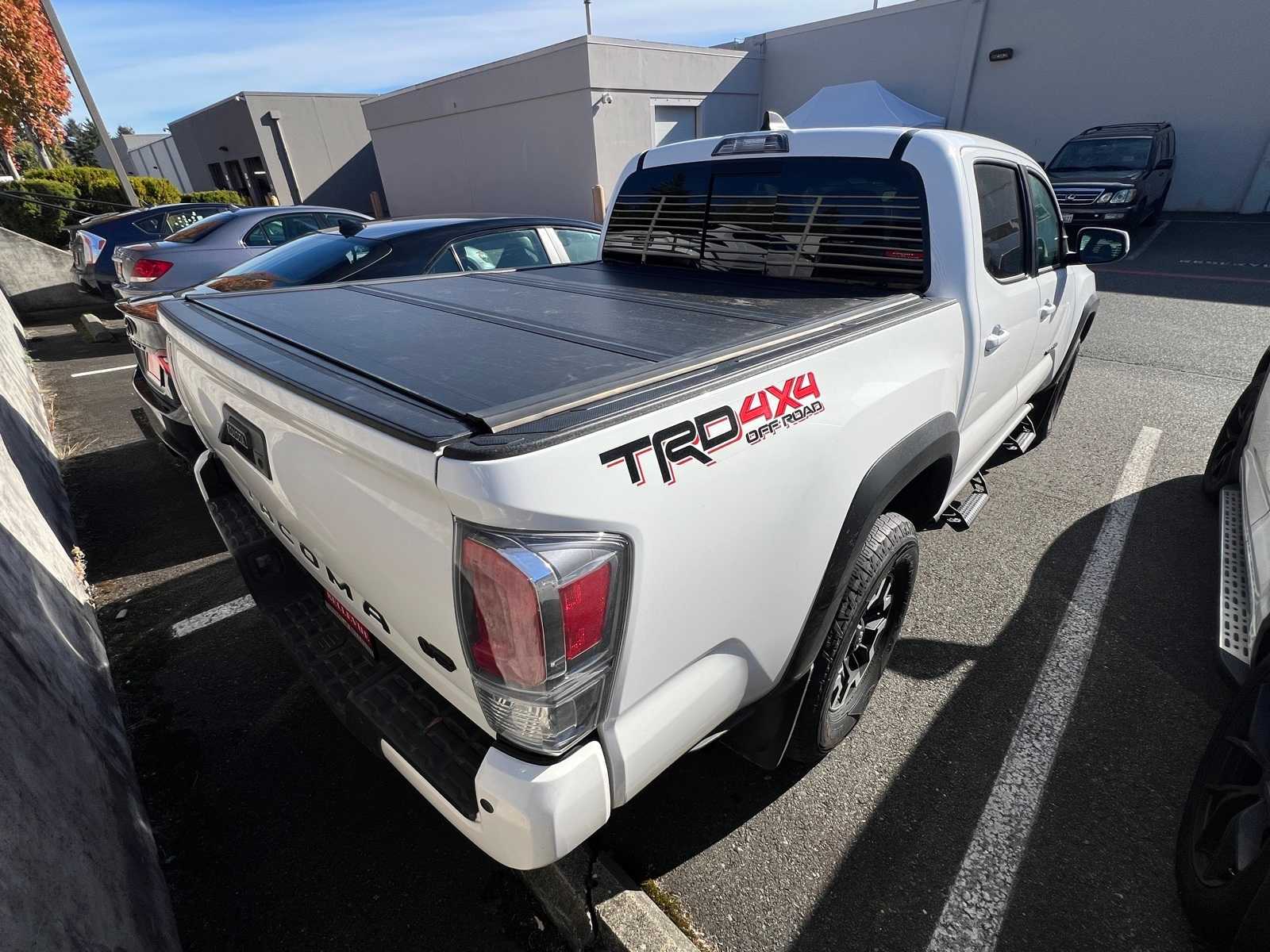 Thumbnail: 2020 Toyota Tacoma - 7