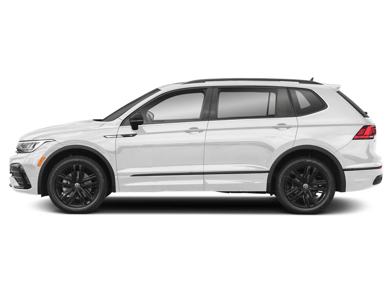 Thumbnail: 2022 Volkswagen Tiguan - 4