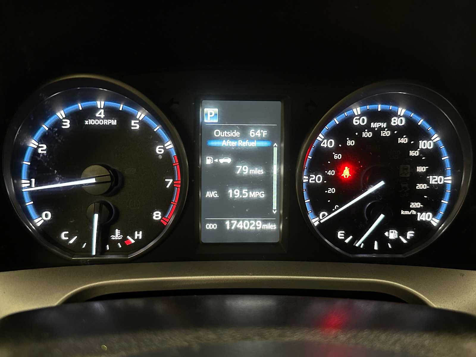Thumbnail: 2017 Toyota RAV4 - 12