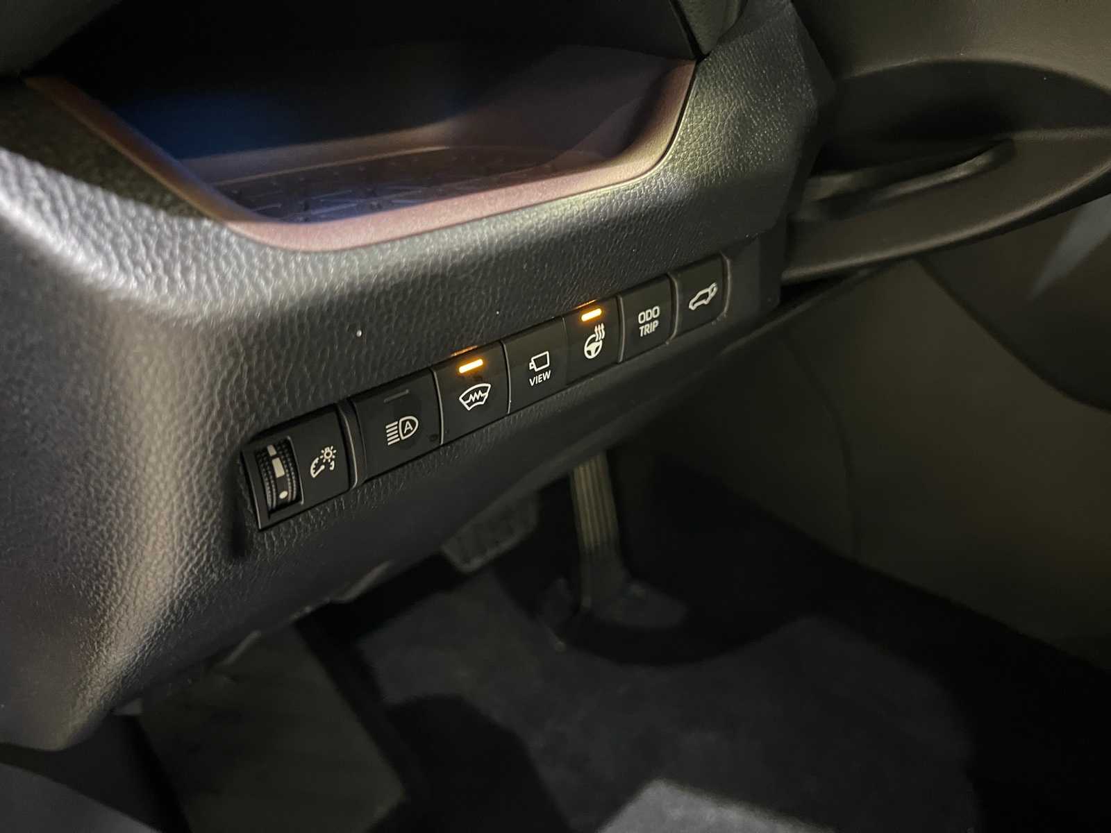 Thumbnail: 2025 Toyota RAV4 - 16