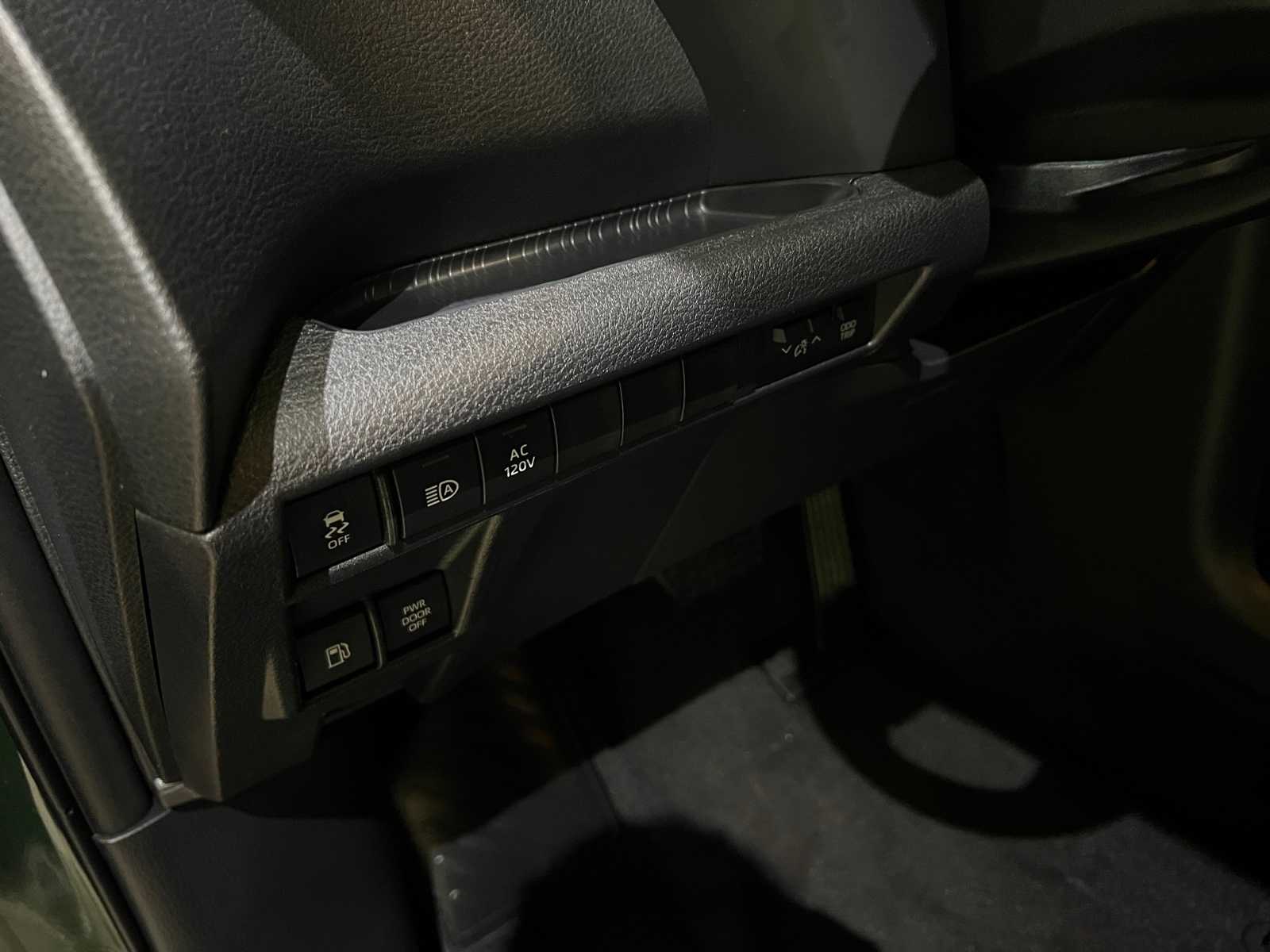 Thumbnail: 2025 Toyota Sienna - 16