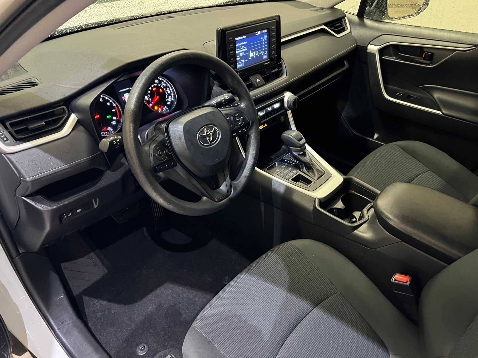 Thumbnail: 2021 Toyota RAV4 - 2