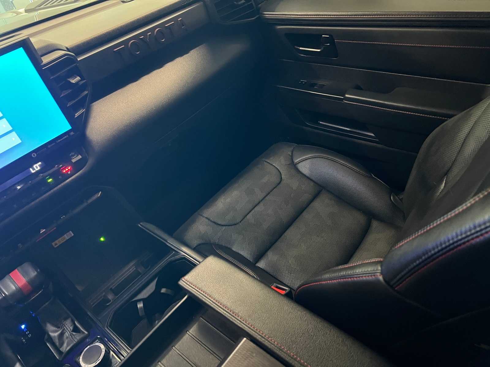 Thumbnail: 2023 Toyota Tundra - 11