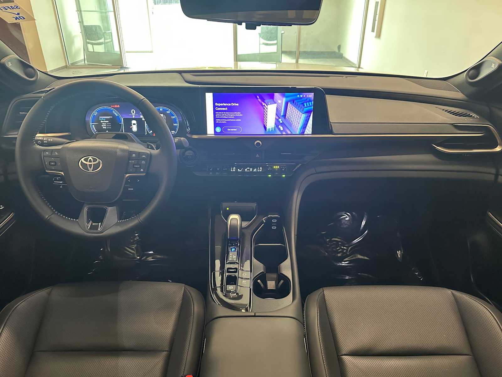 Thumbnail: 2025 Toyota Crown Signia - 9