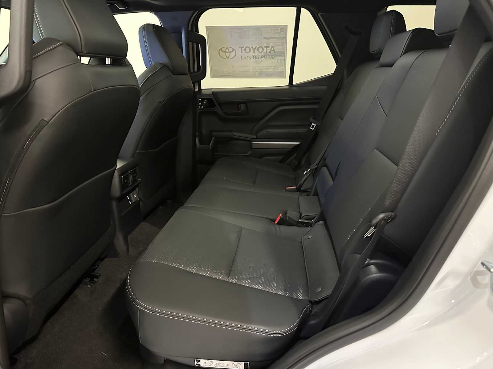 Thumbnail: 2026 Toyota 4Runner - 23