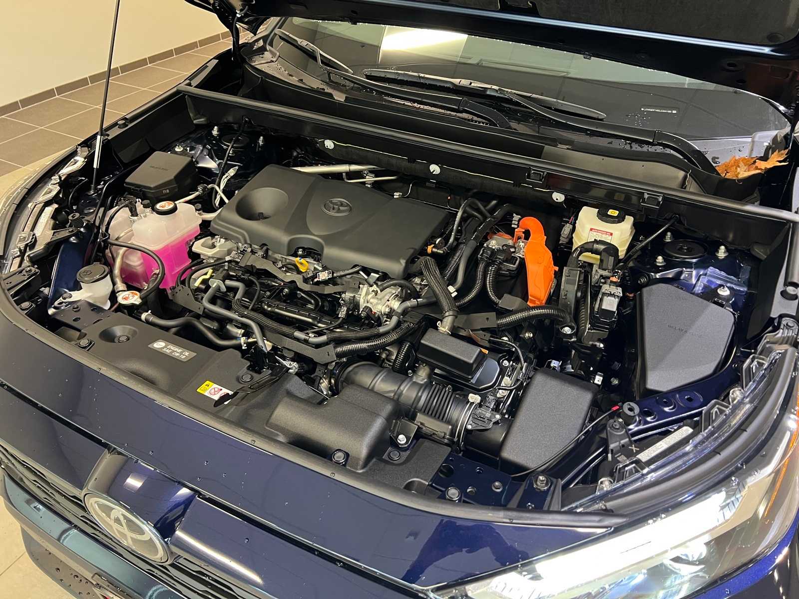 Thumbnail: 2025 Toyota RAV4 - 9