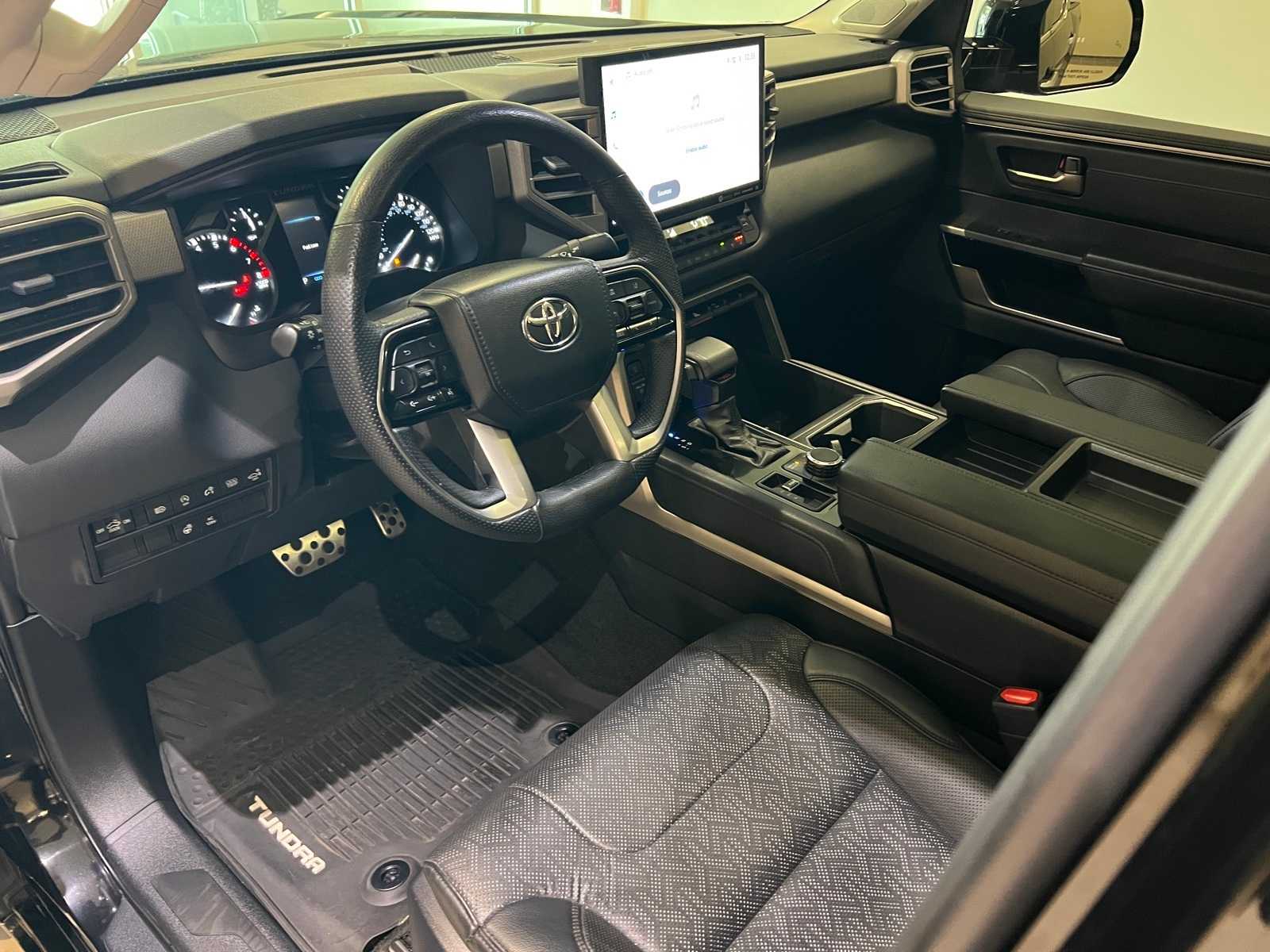 Thumbnail: 2022 Toyota Tundra - 2