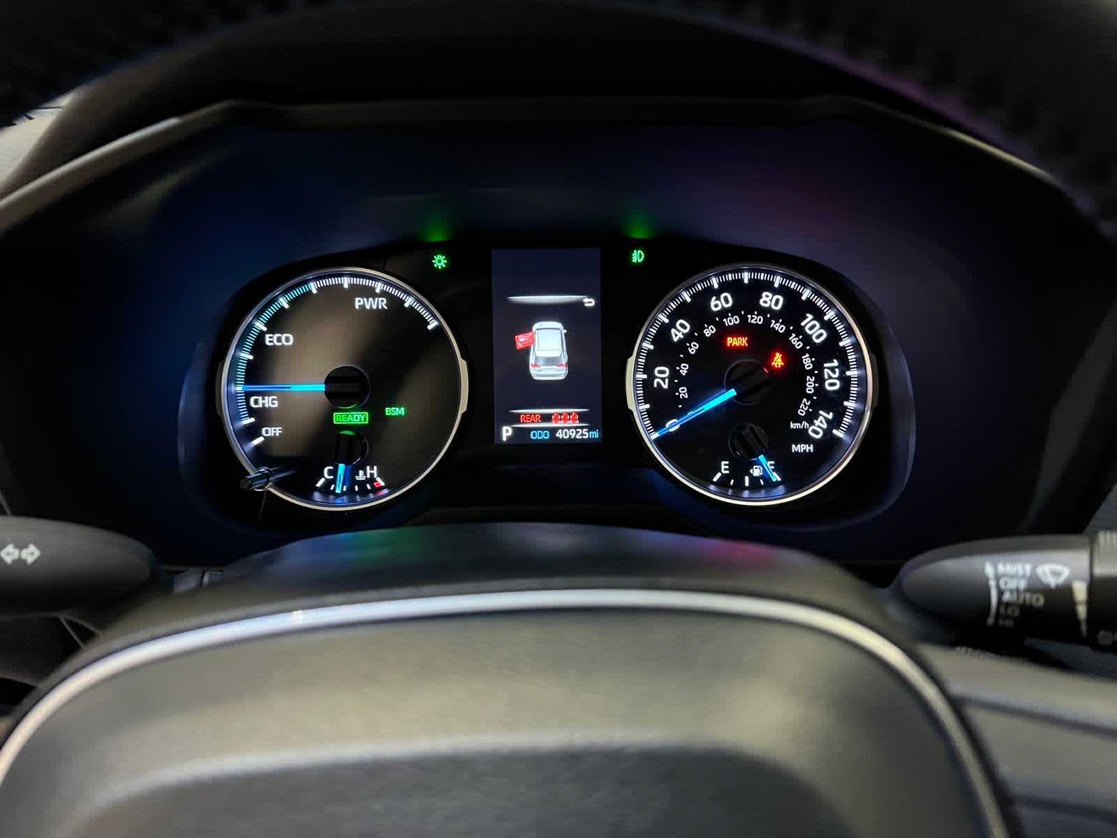 Thumbnail: 2022 Toyota RAV4 - 17