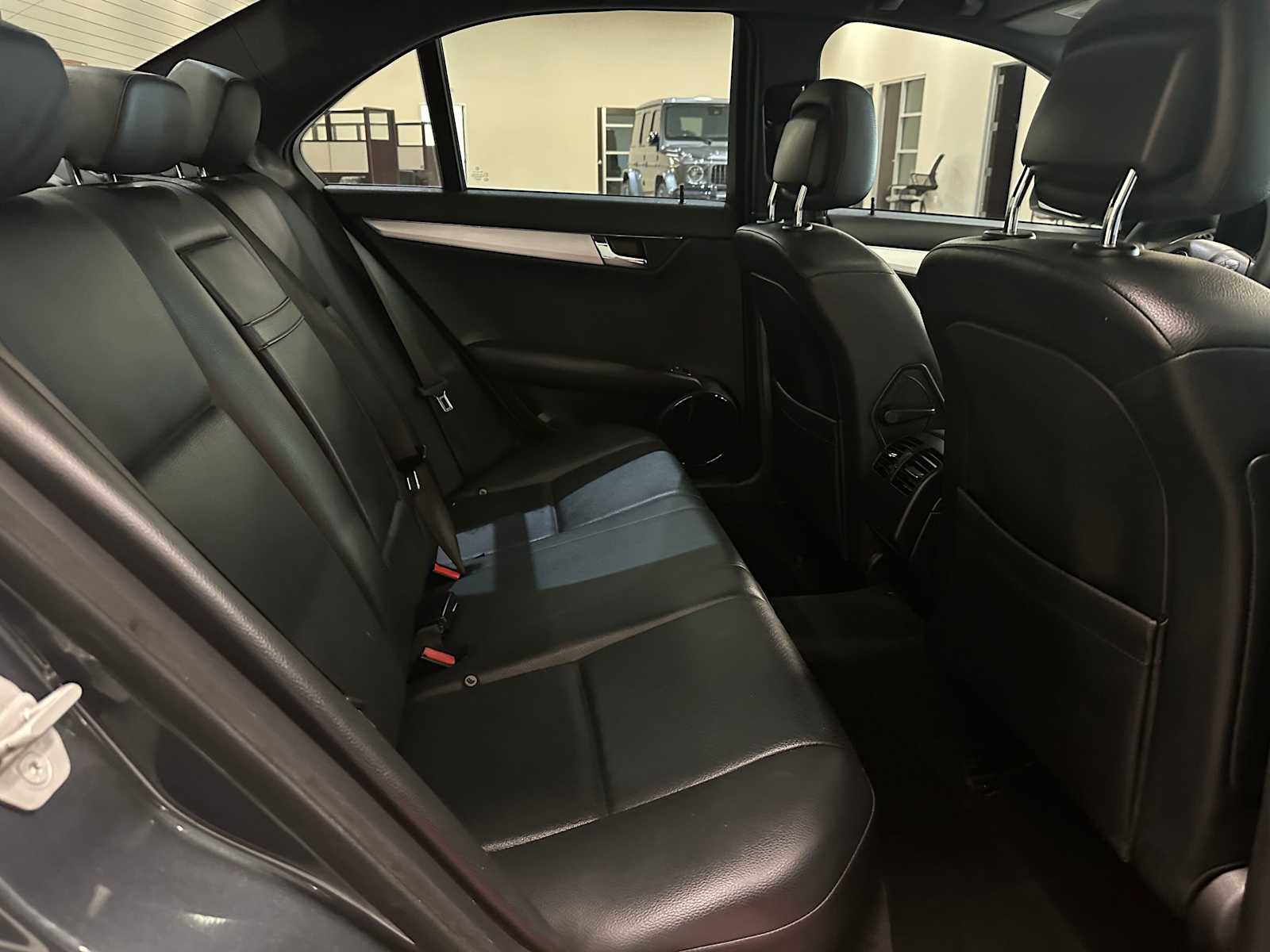 Thumbnail: 2008 Mercedes-Benz C-Class - 26