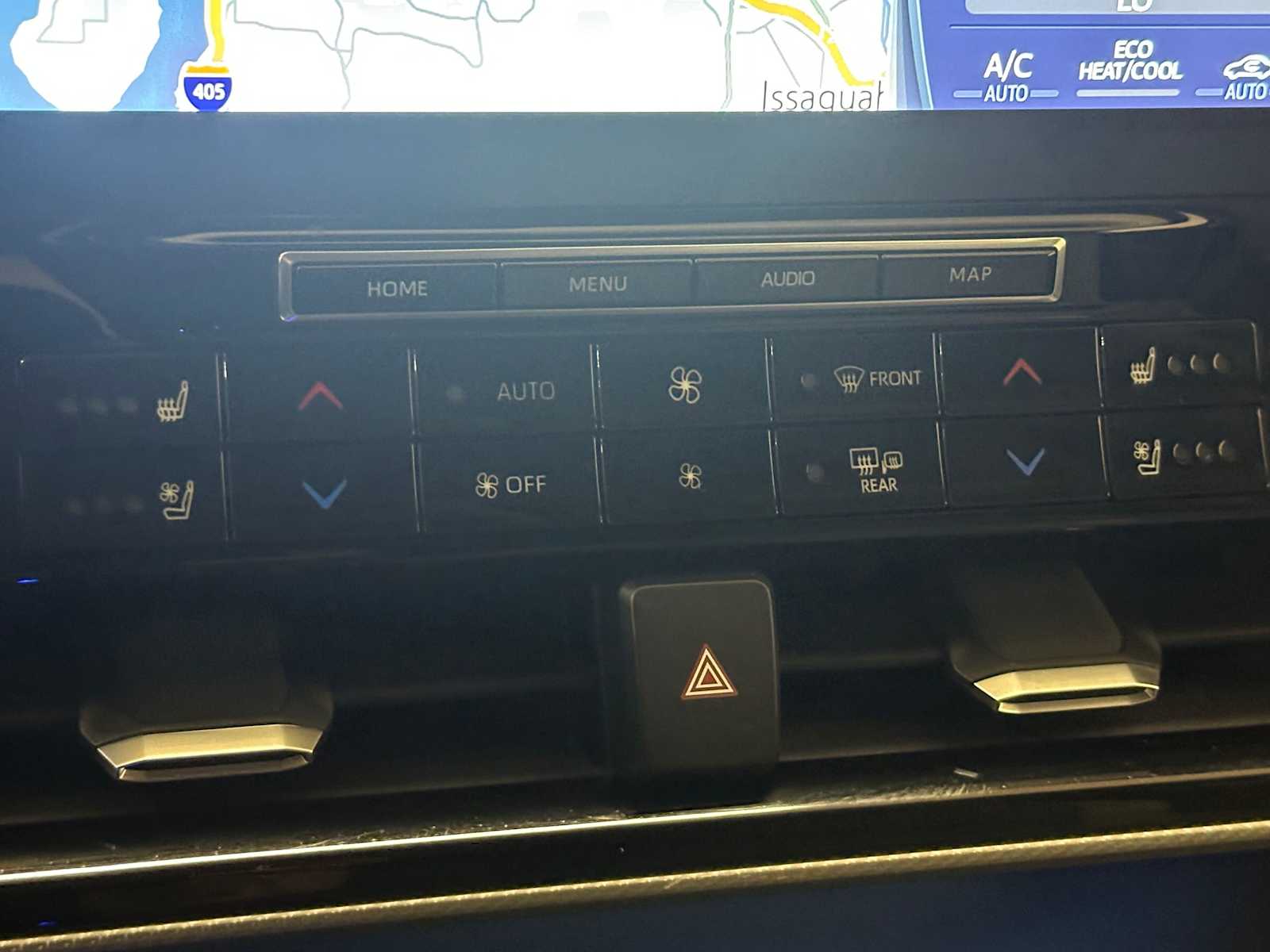 Thumbnail: 2020 Toyota Highlander - 18