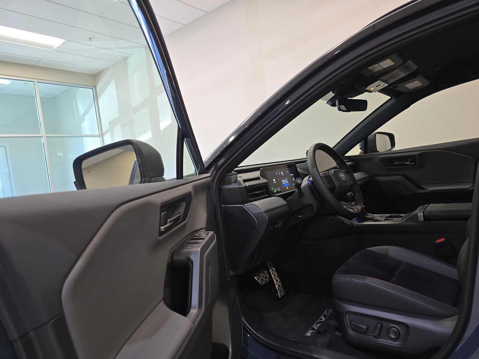Thumbnail: 2026 Toyota RAV4 - 22