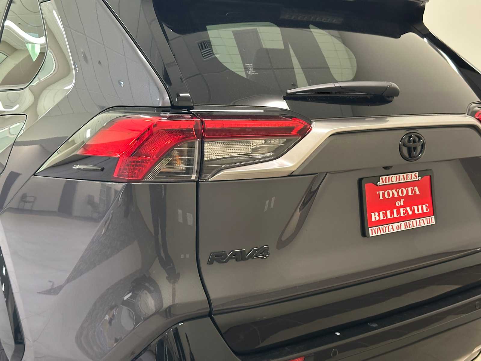 Thumbnail: 2025 Toyota RAV4 - 7