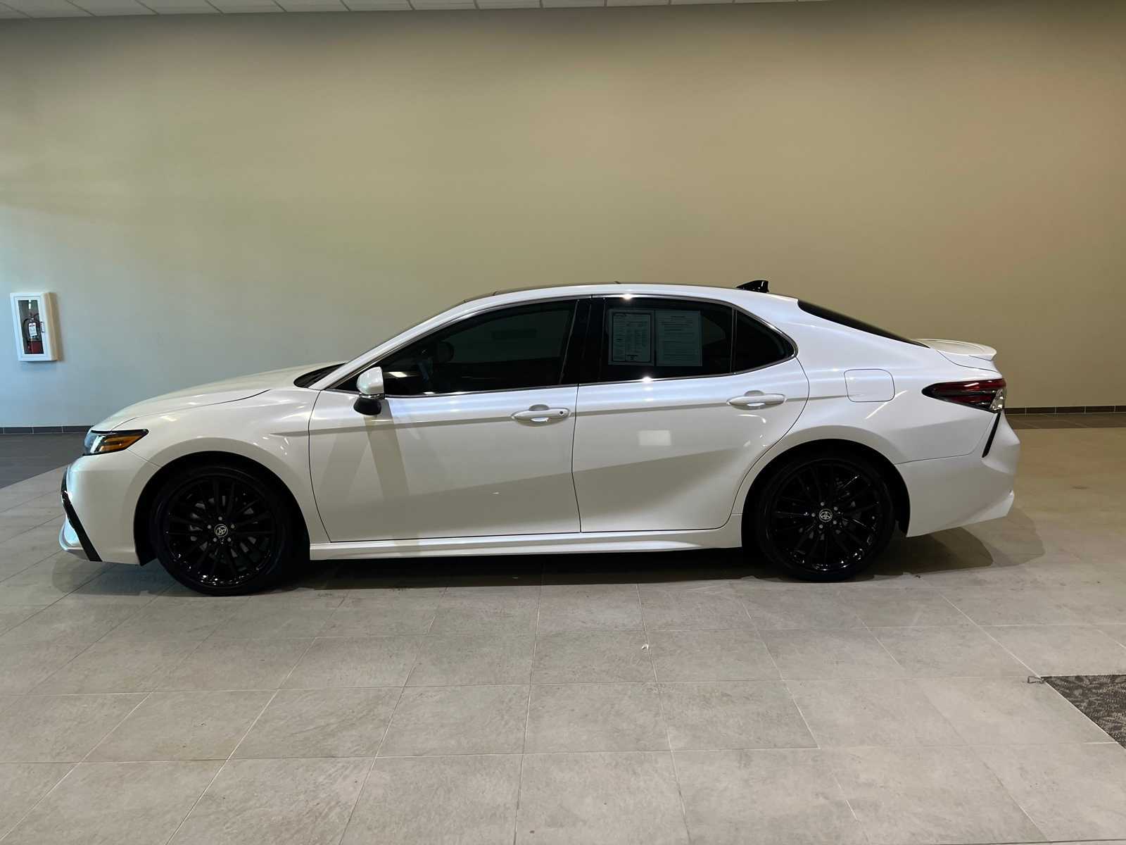 Thumbnail: 2024 Toyota Camry - 3