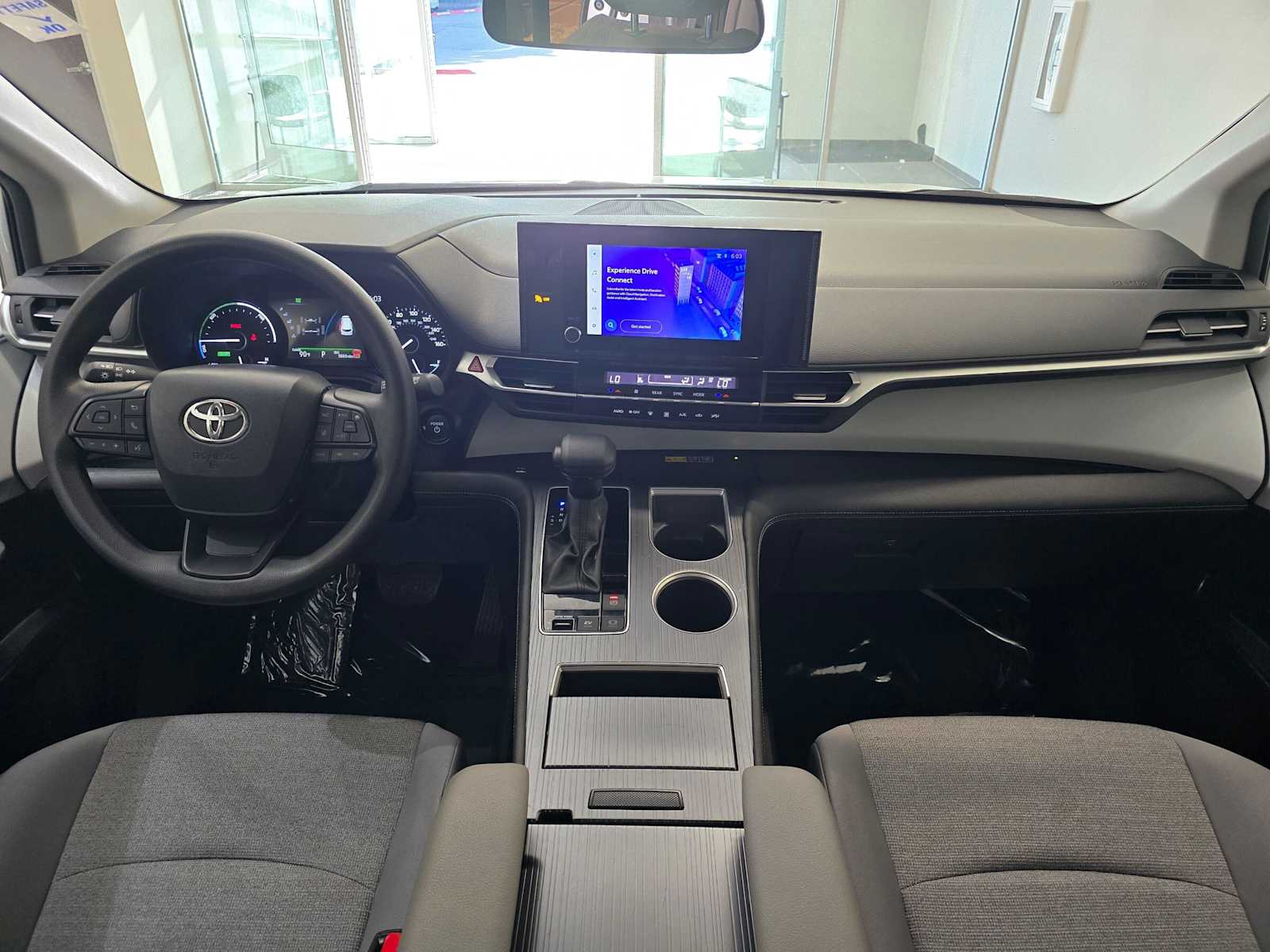 Thumbnail: 2025 Toyota Sienna - 9
