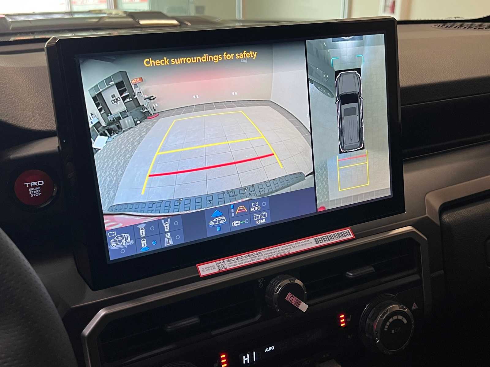 Thumbnail: 2025 Toyota 4Runner - 28