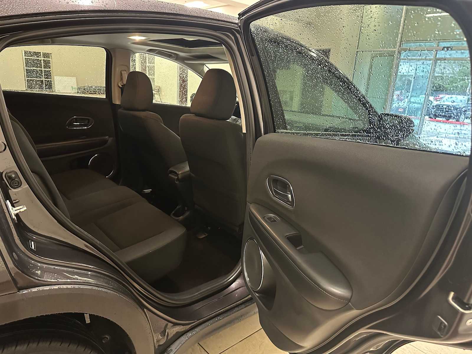 Thumbnail: 2018 Honda HR-V - 26