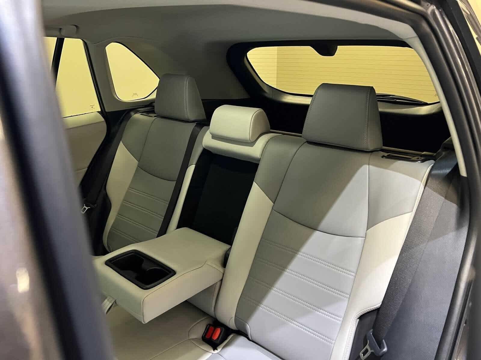 Thumbnail: 2025 Toyota RAV4 - 11