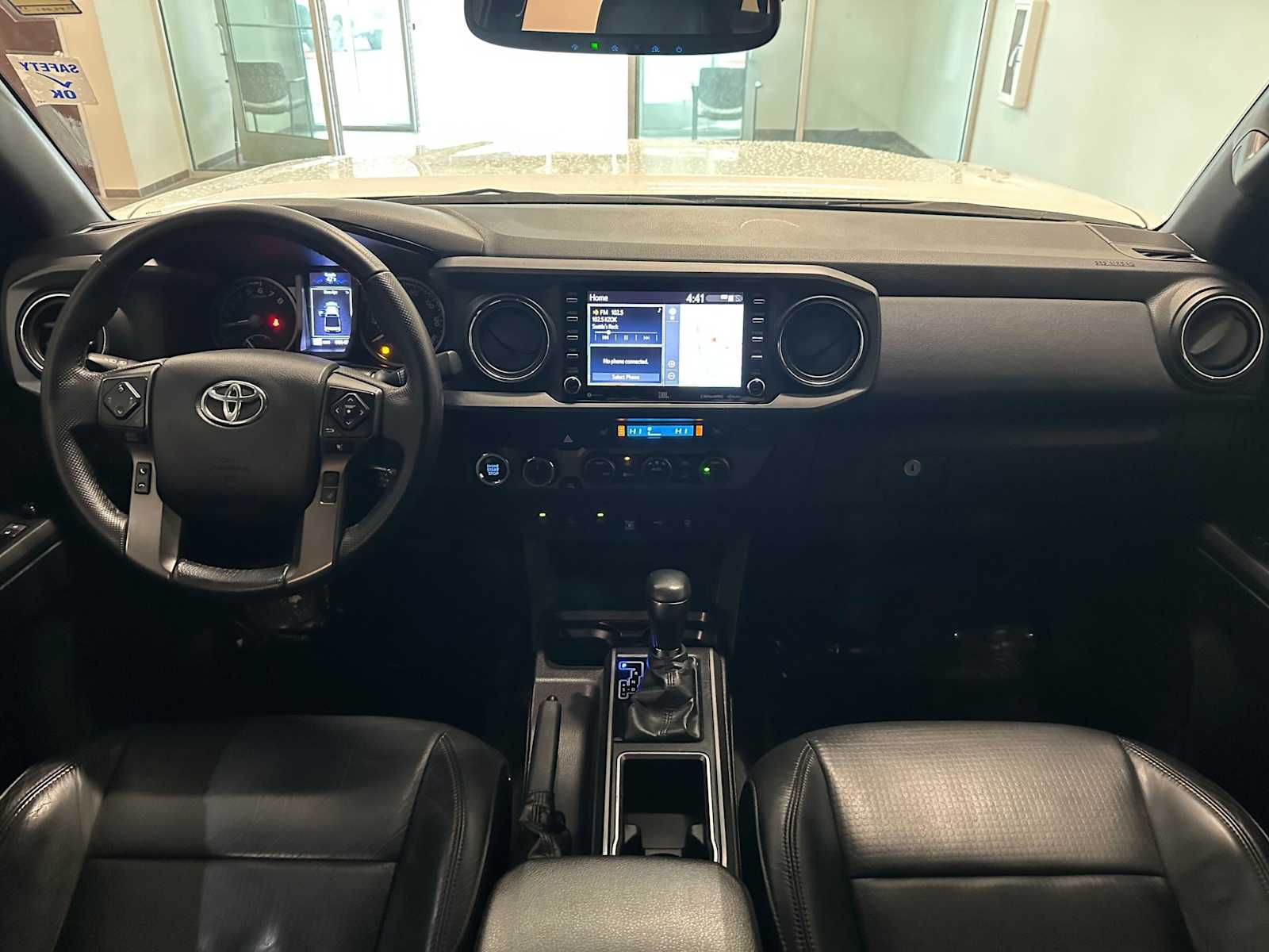 Thumbnail: 2021 Toyota Tacoma - 10