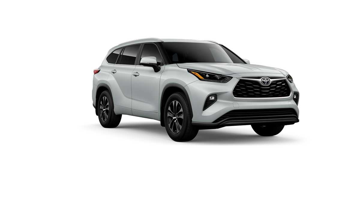 Thumbnail: 2026 Toyota Highlander - 15