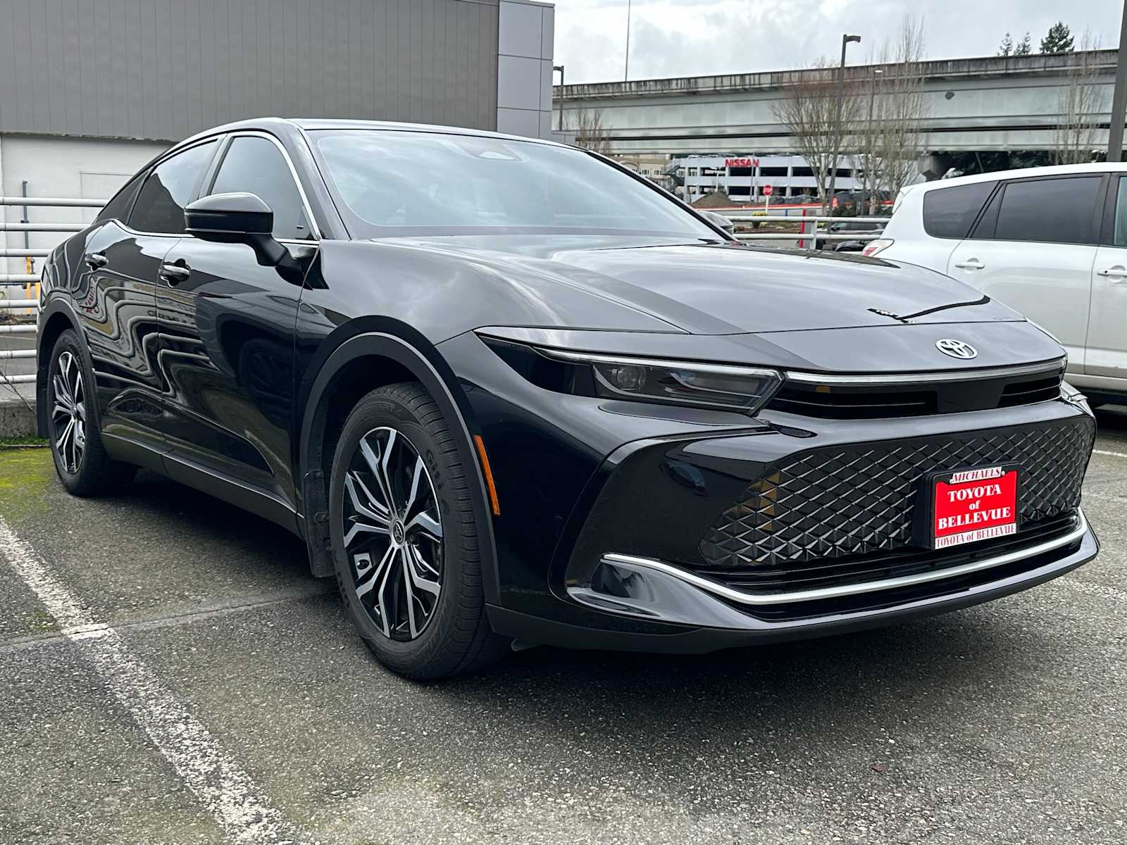 Thumbnail: 2023 Toyota Crown - 4