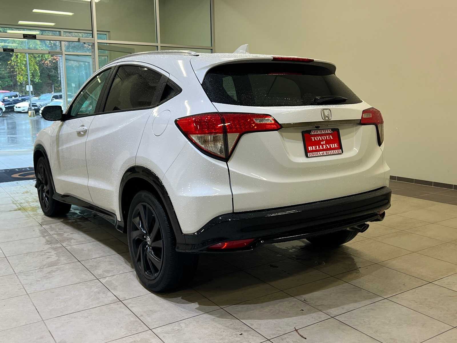 Thumbnail: 2022 Honda HR-V - 4