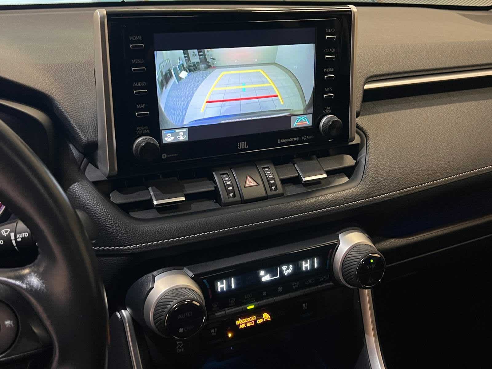 Thumbnail: 2021 Toyota RAV4 - 25