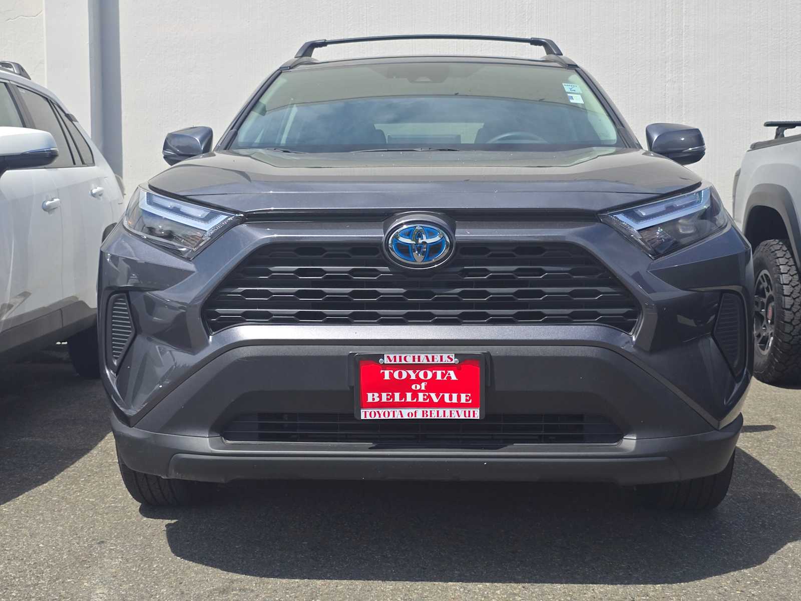 Thumbnail: 2022 Toyota RAV4 - 2