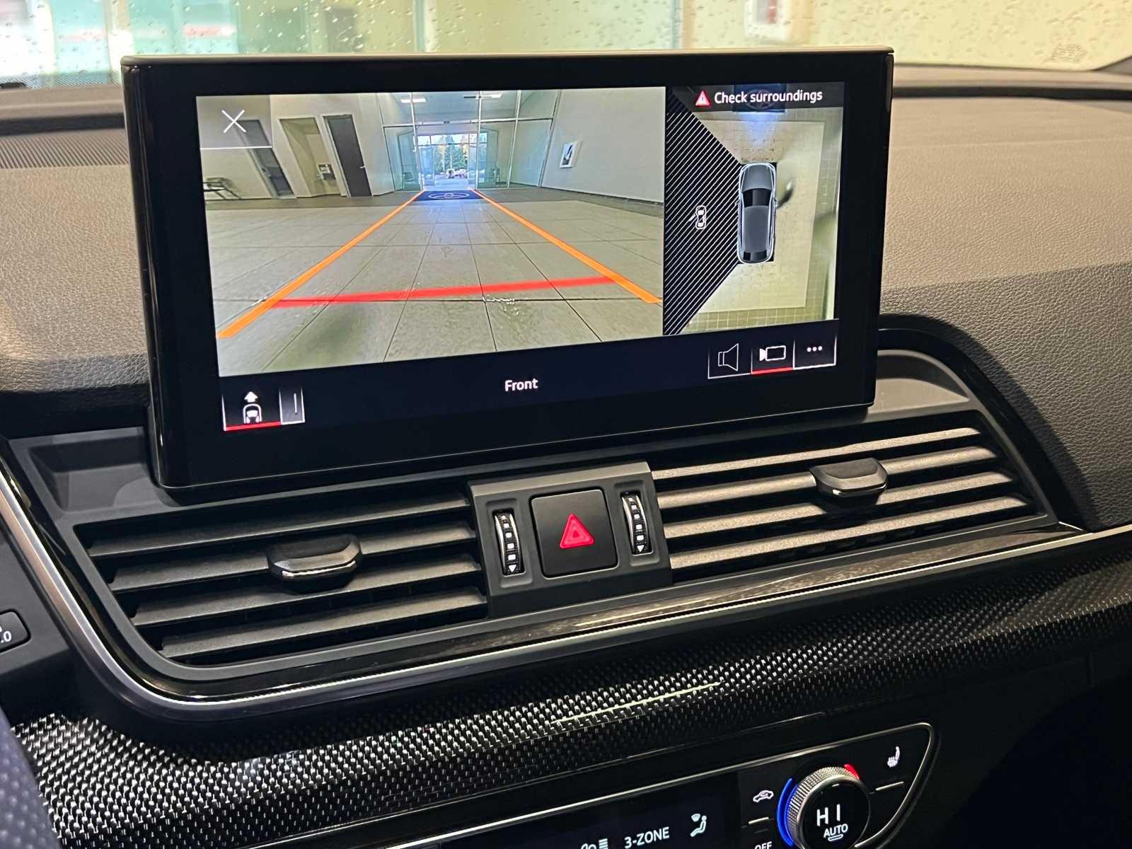 Thumbnail: 2021 Audi SQ5 - 26