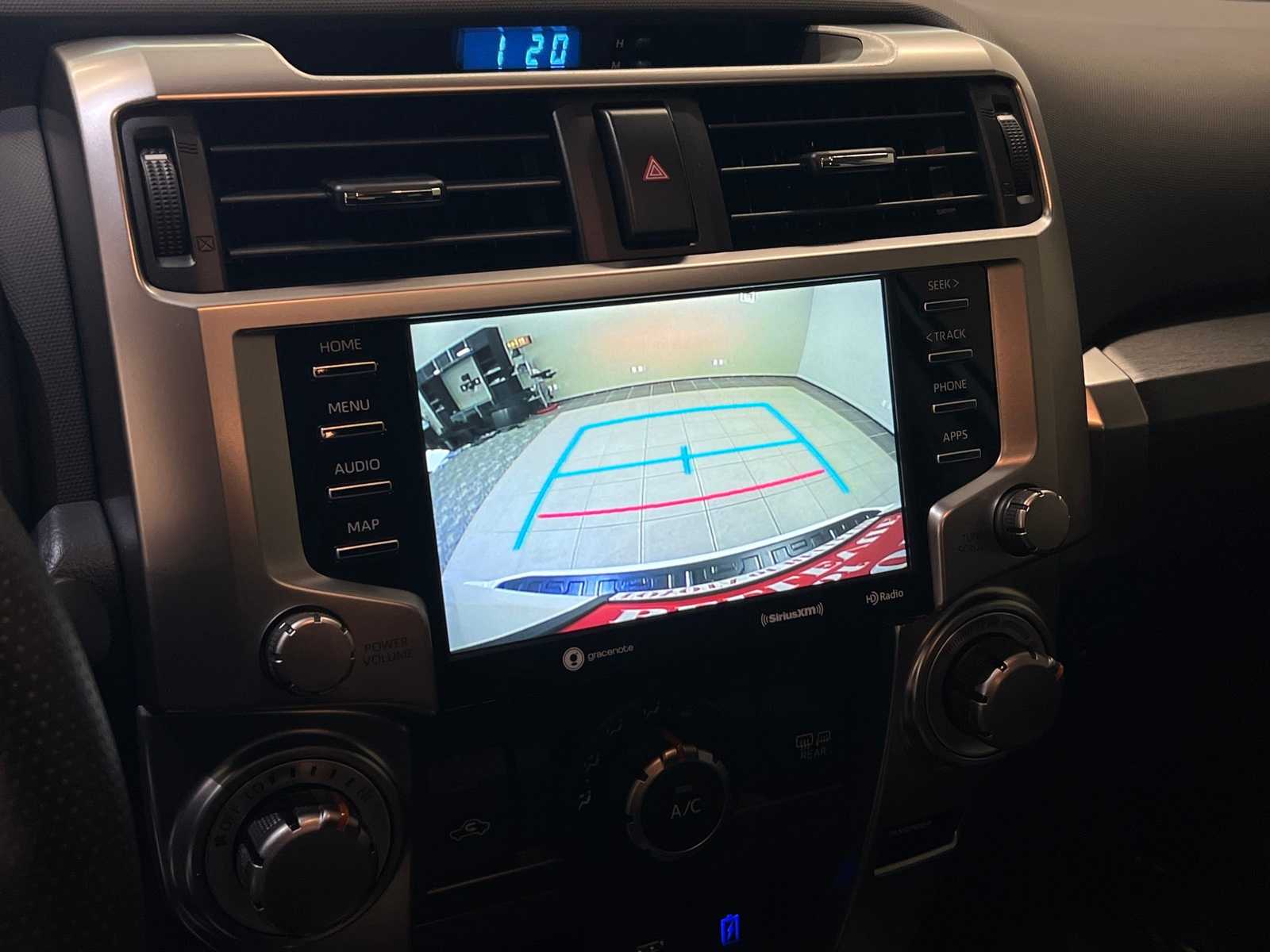 Thumbnail: 2024 Toyota 4Runner - 27