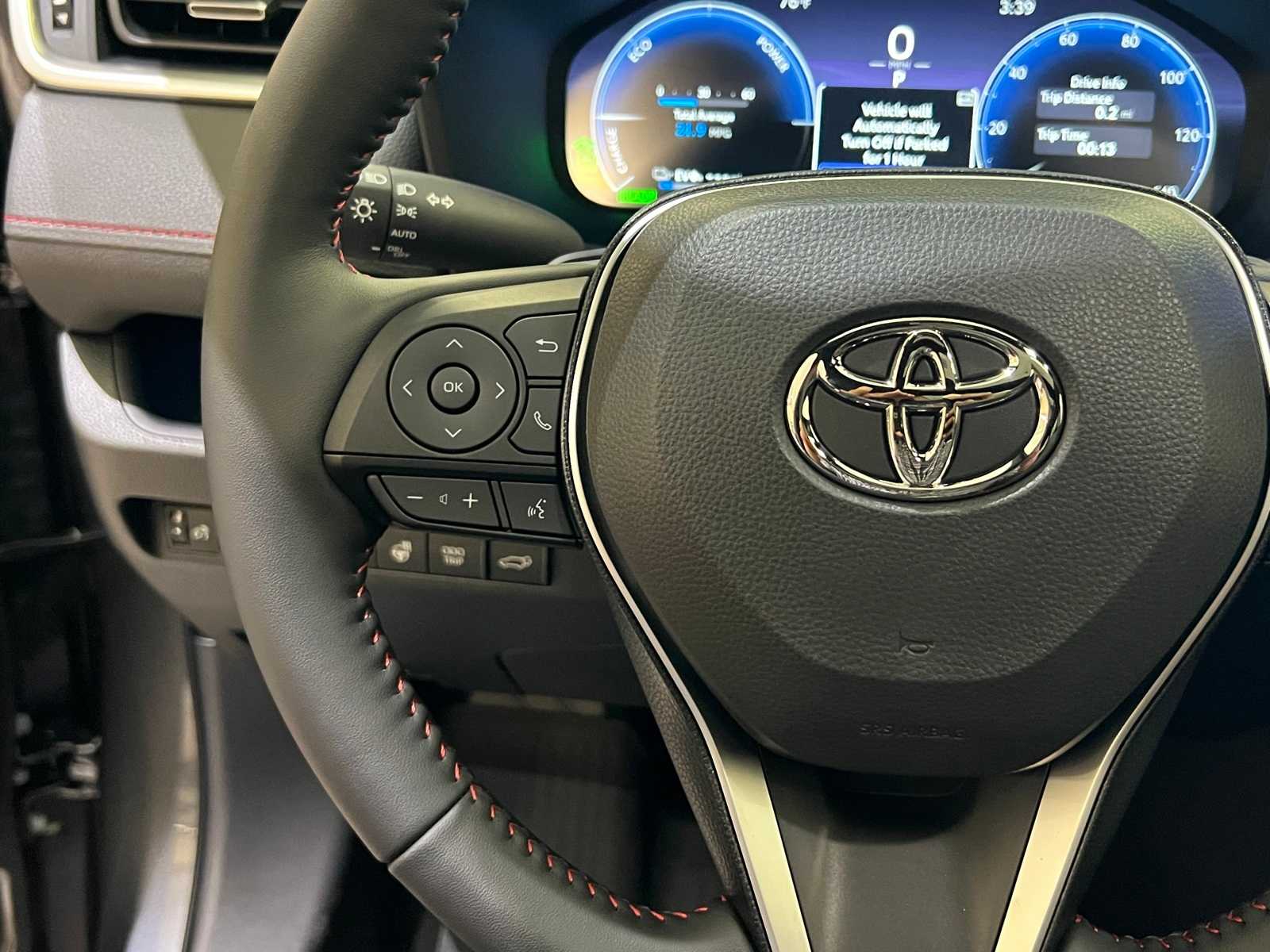 Thumbnail: 2025 Toyota RAV4 - 22