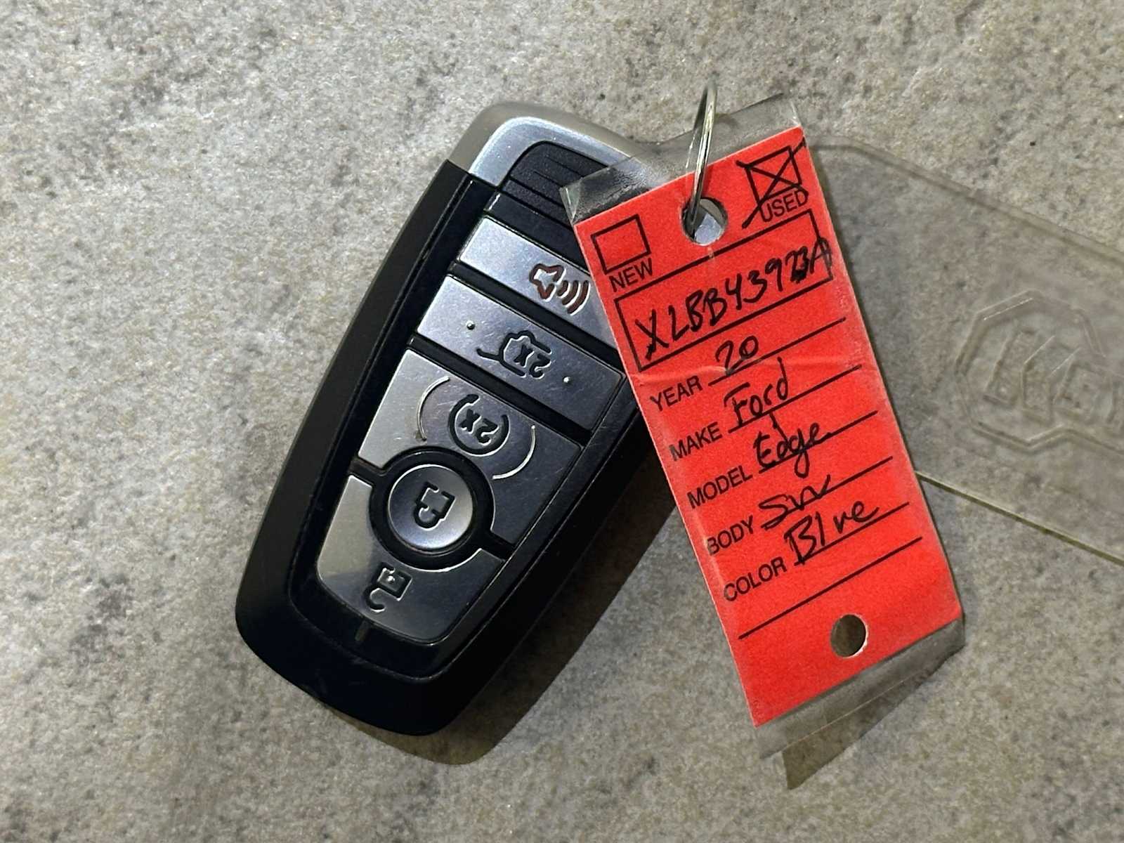 Thumbnail: 2020 Ford Edge - 34