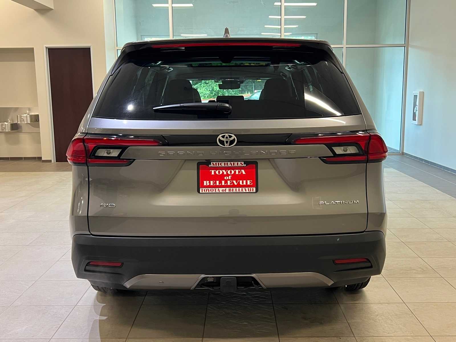 Thumbnail: 2026 Toyota Grand Highlander - 5