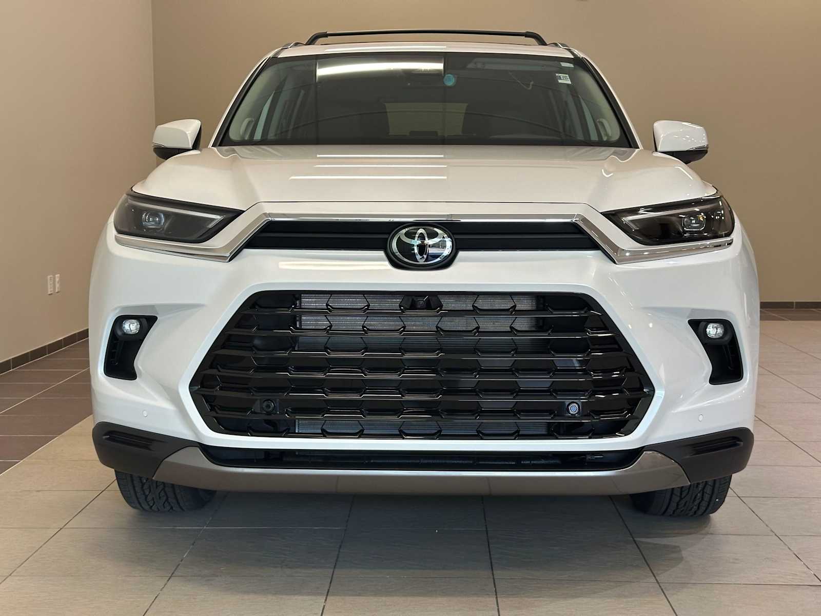 Thumbnail: 2026 Toyota Grand Highlander - 6