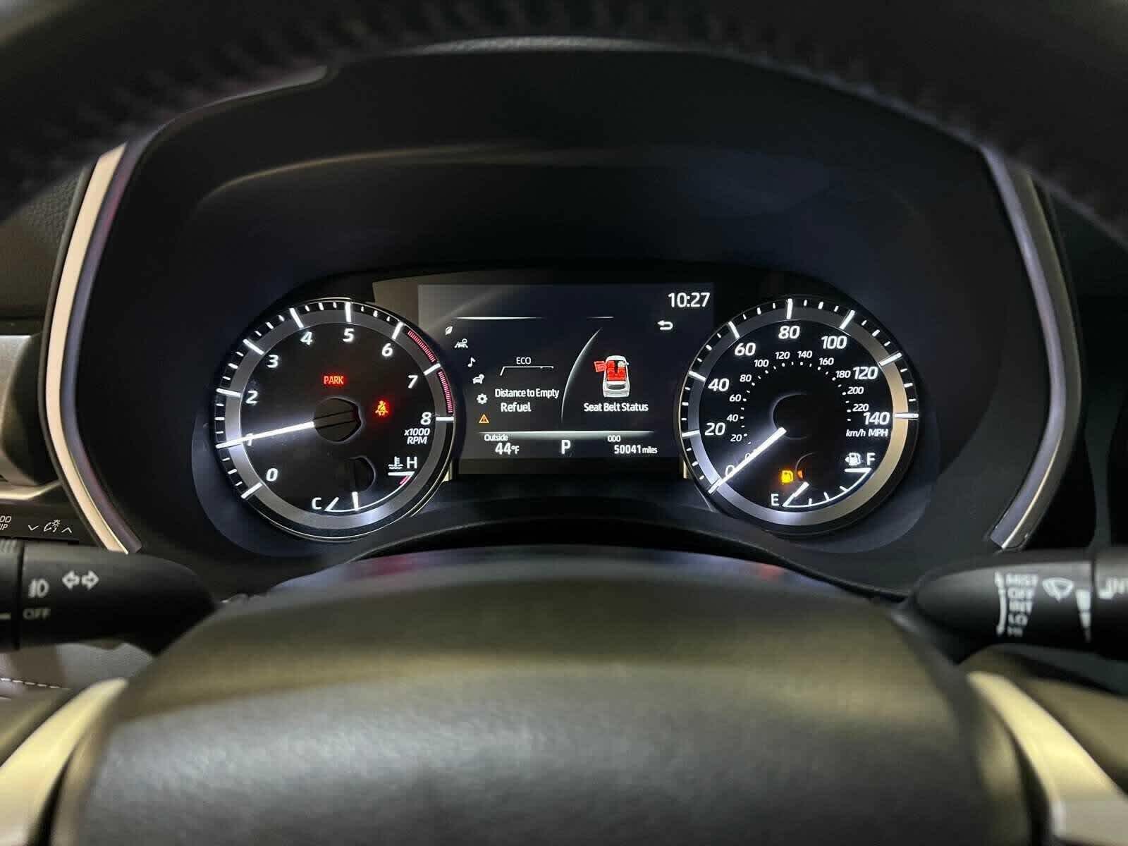 Thumbnail: 2023 Toyota Highlander - 17