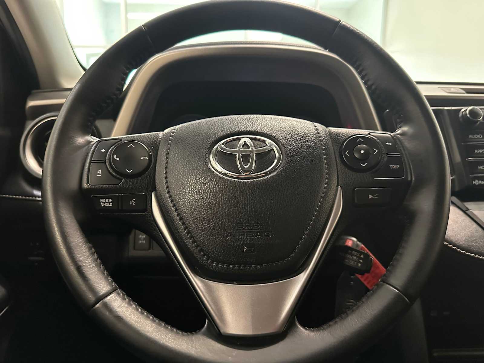 Thumbnail: 2017 Toyota RAV4 - 11